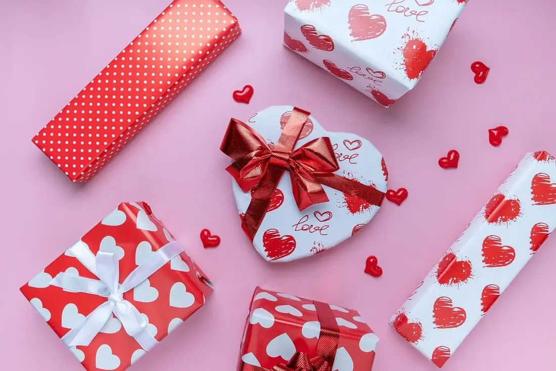 Pink gift boxes on a pink background